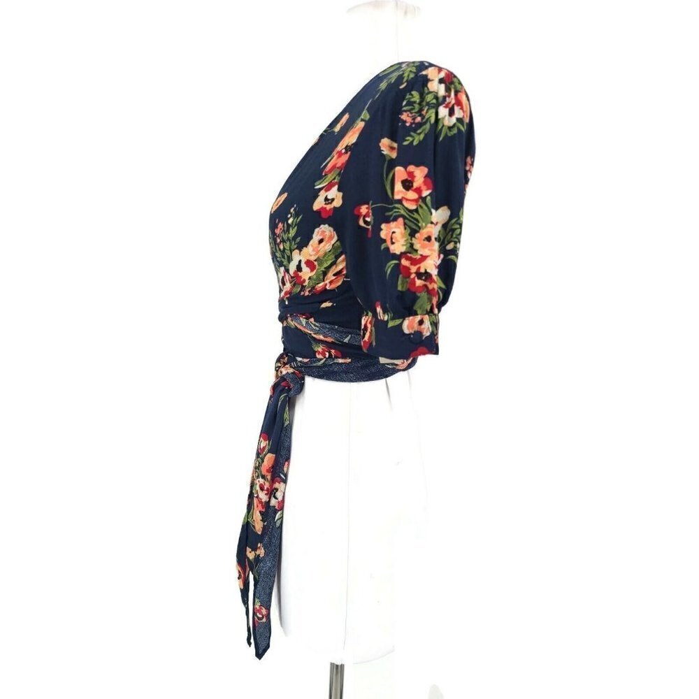 New Flynn Skye Navy Poppy Wrap Top Womens S Floral Challis Short Sleeve - Picture 3 of 6